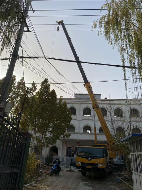 兴和县设备吊装吊地磅吊钻机等设备